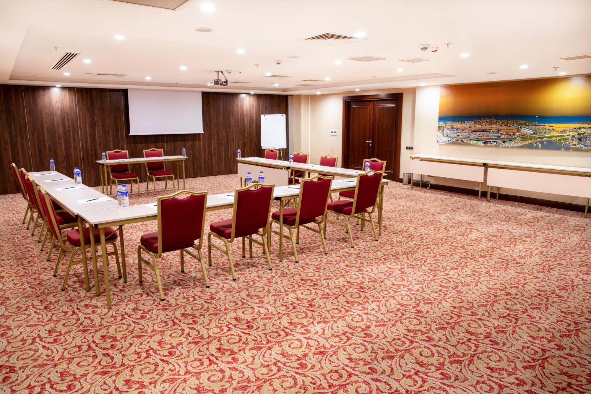 Grand Aras & Otel 4*