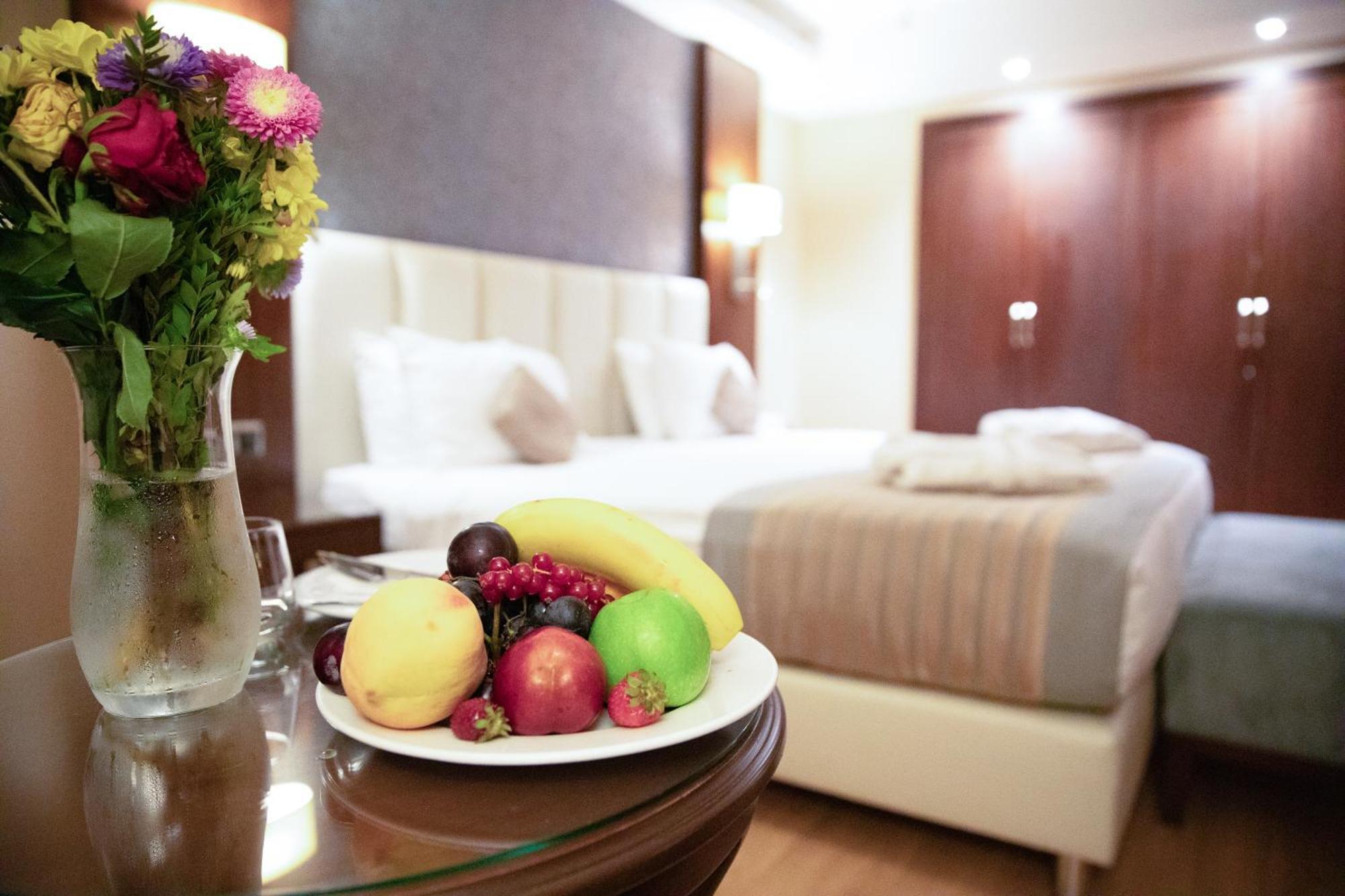 Otel Grand Aras &