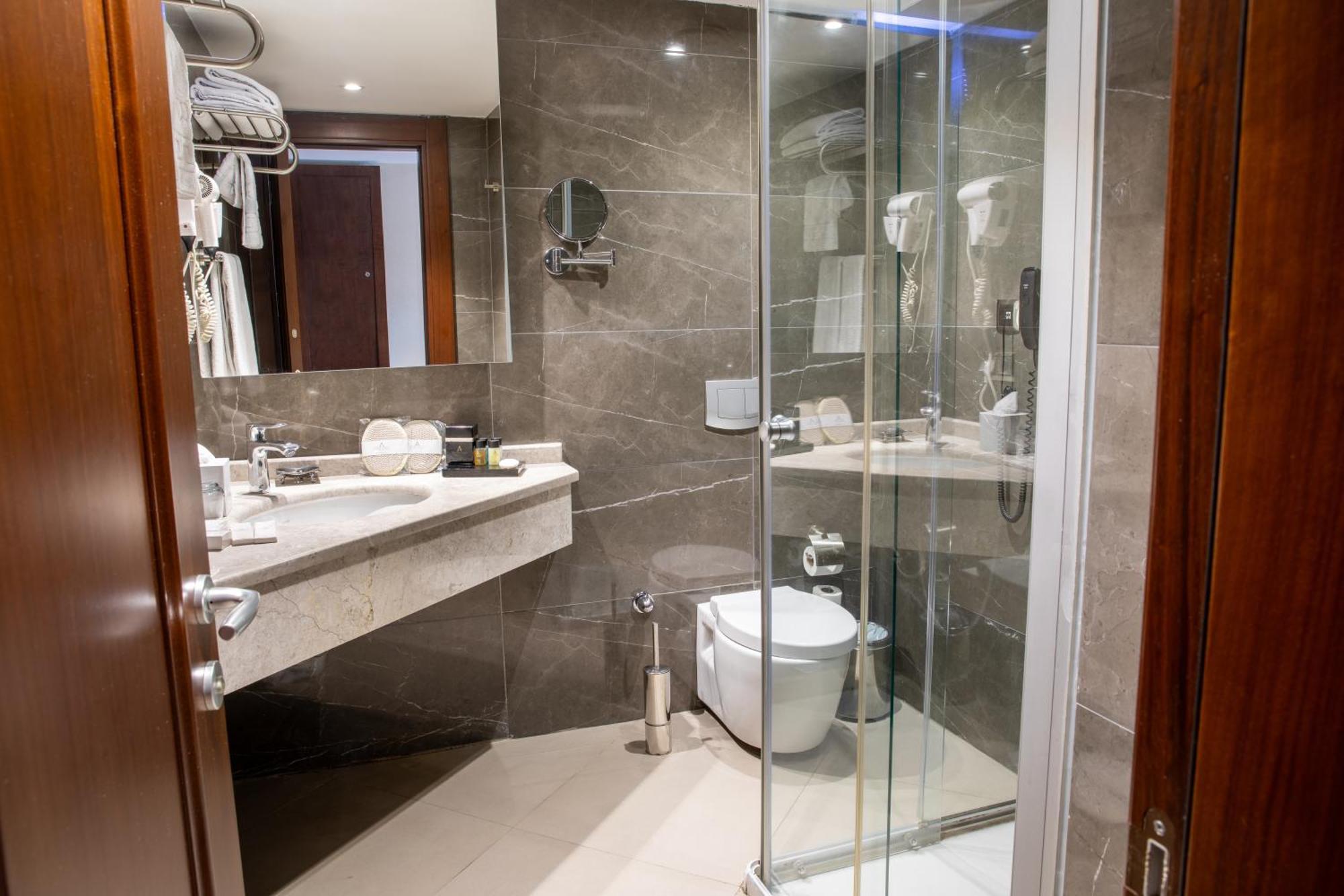 Grand Aras & Otel
