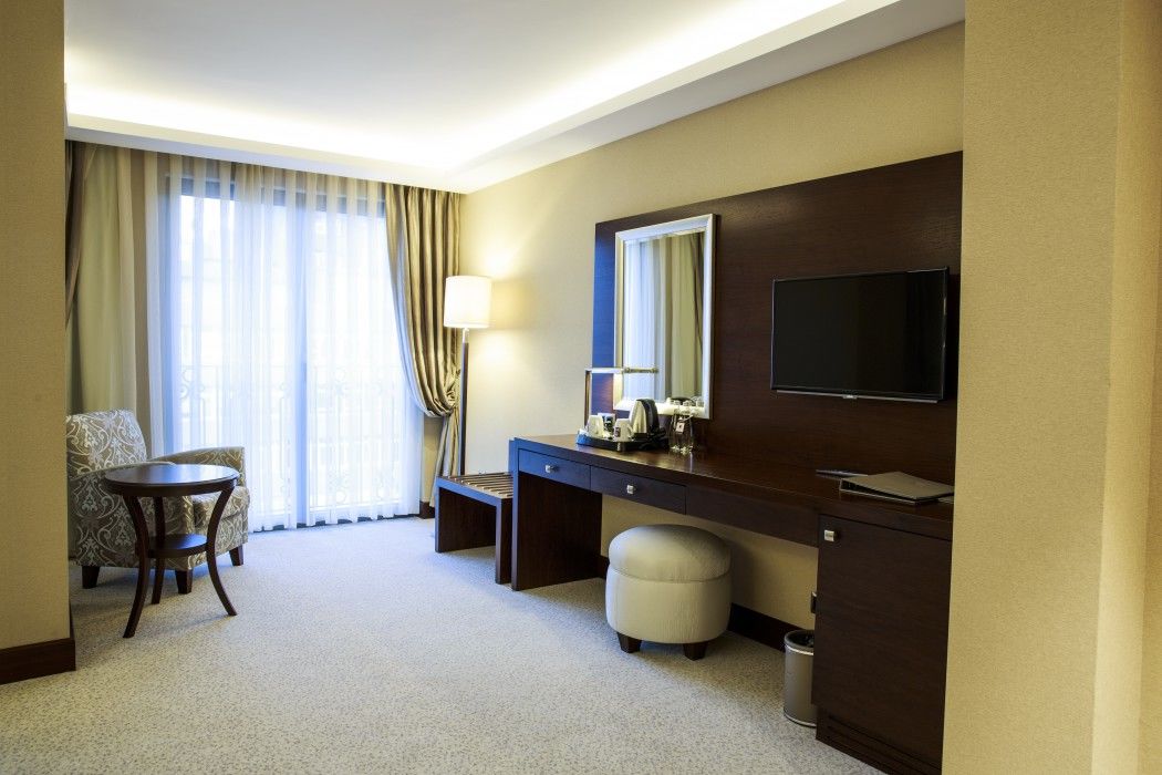 Otel Grand Aras & 4*