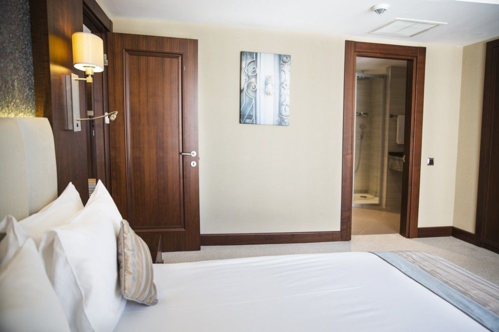 Grand Aras & İstanbul